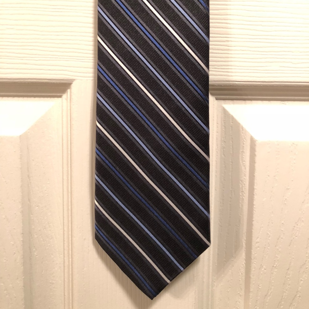 Men’s tie